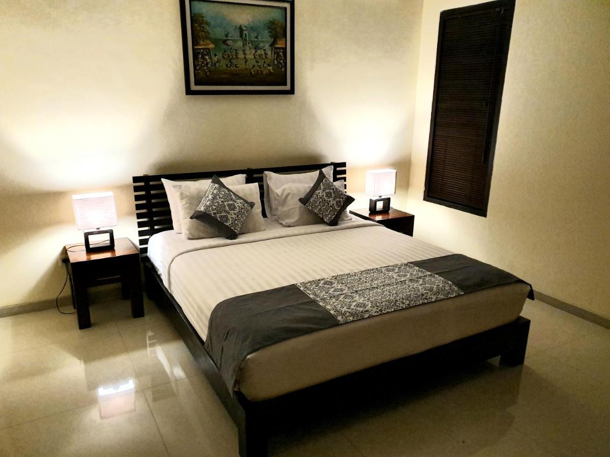Villa Davenny Seminyak  Luaran gambar